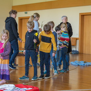 Karfreitagsfeier für Kinder im Pfarrheim